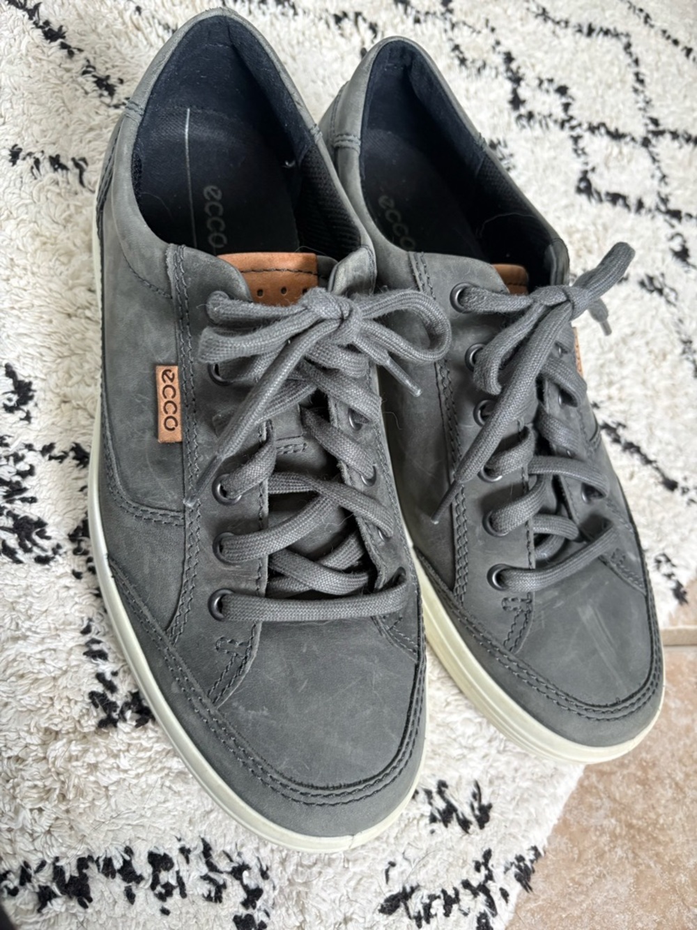 Ecco Mens Soft 7 Sneakers Gray Leather Lace Up Low Top Shoes Size 8 US 42 EU - Picture 8 of 11